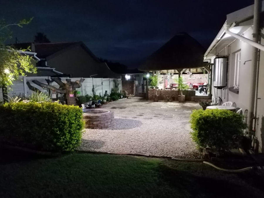 3 Bedroom Property for Sale in Bothasrus Eastern Cape